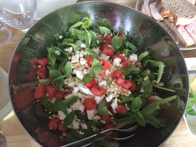 feta vesimelonisalaatti